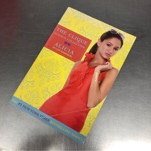 The Clique: Summer Collection: Alicia by: Lisi Harrison, paperback book